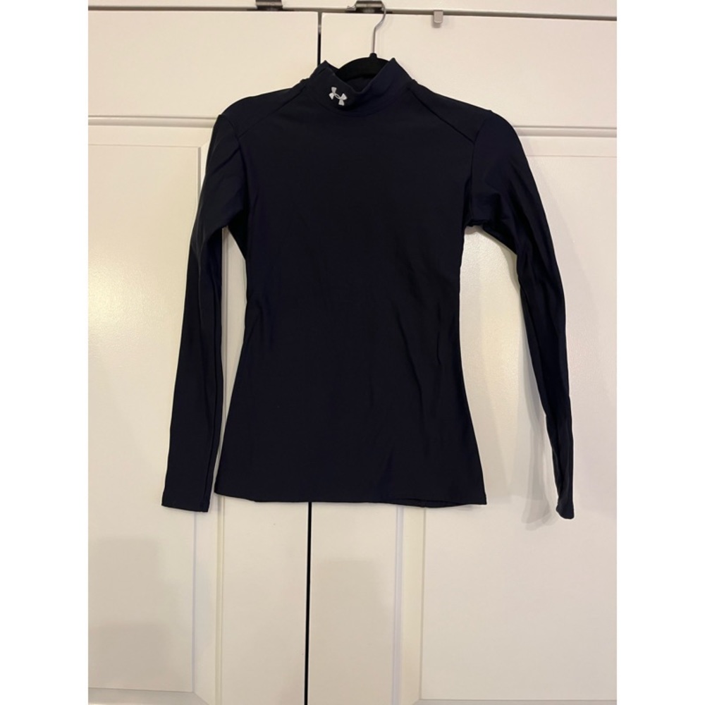 Under Armour Black Pullover
